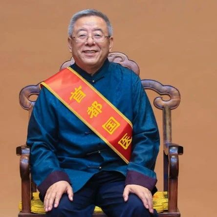 文章附图